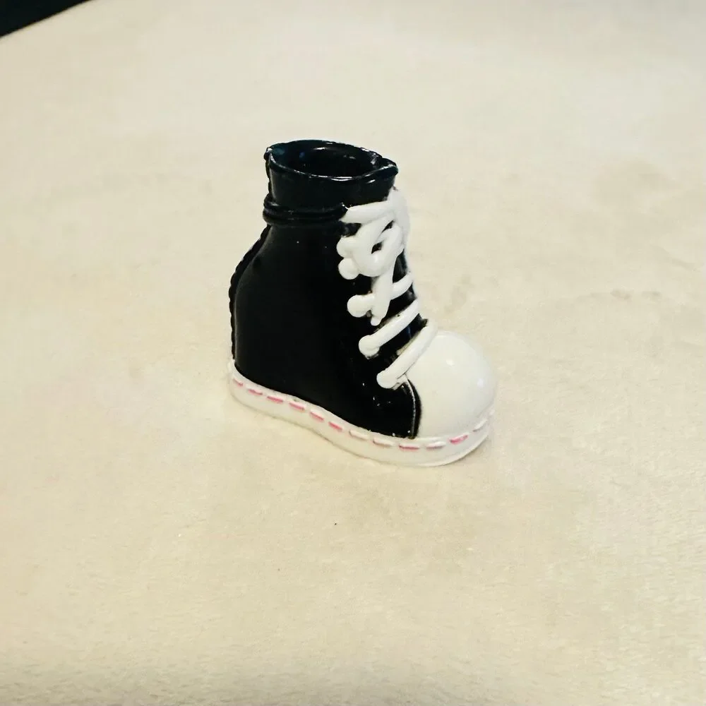 BRATZ Doll Single Shoe Black Sneaker
